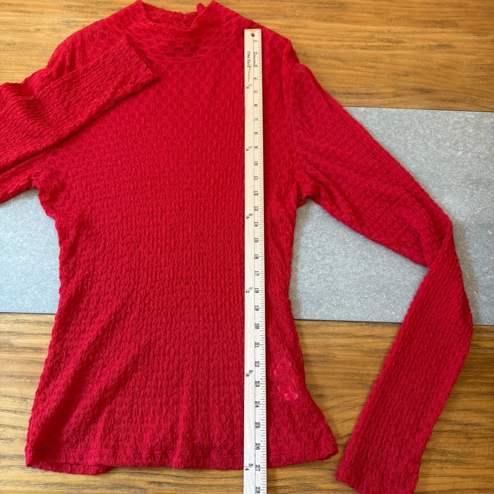 Frame Textured Mesh Mock-Turtleneck Top Cherry Red Women Size XL - Picture 13 of 13